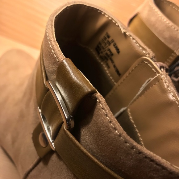 NWT East 5th booties 2.5 inch heel - Picture 5 of 6